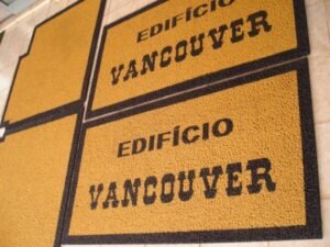 tapete de vinil para condominio