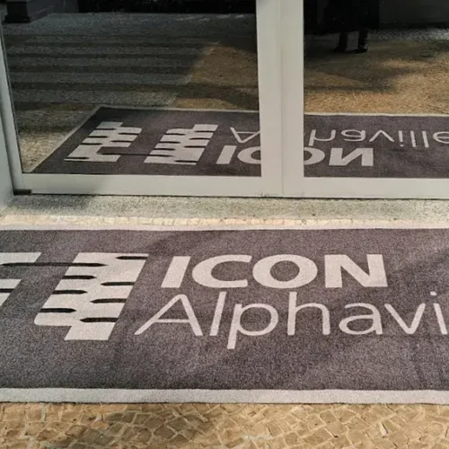 Tapete de Nylon Cleankap limpa e seca Real Tapetes RJ